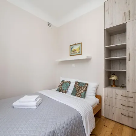 Swietojerska Comfort By Bookinghost Apartment
